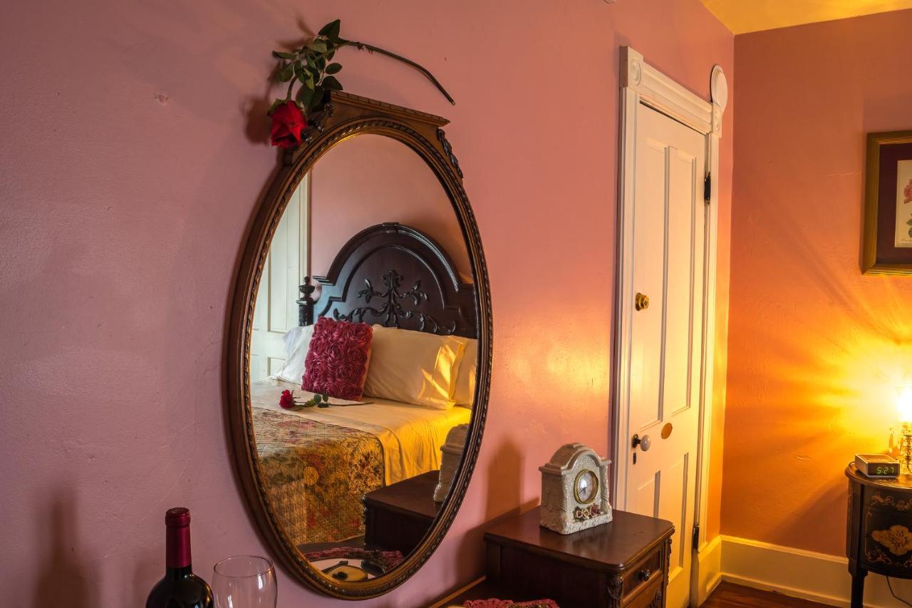 The Ann Stevens House Bed and Breakfast Cassadaga Buitenkant foto